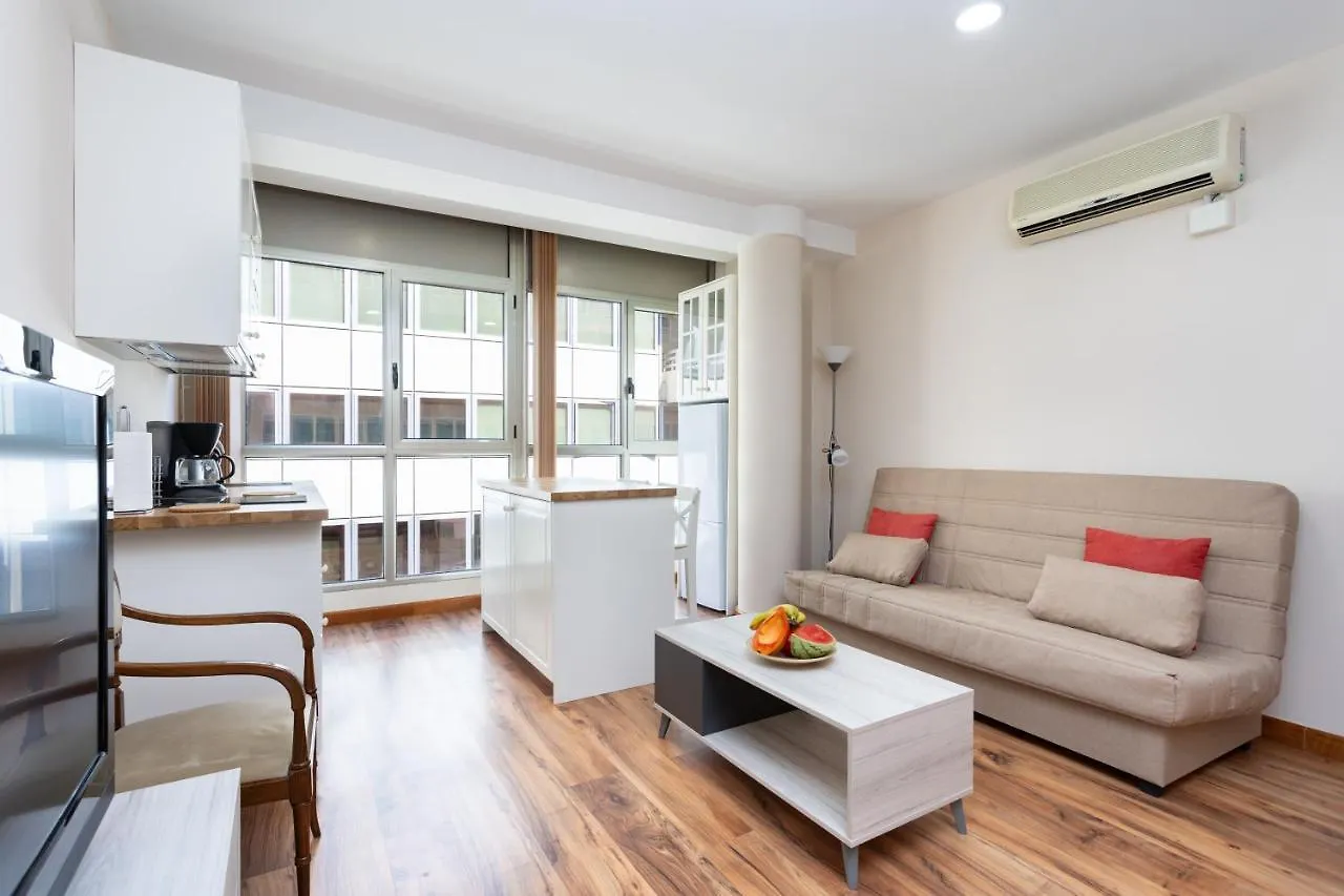 Home2Book Bright & Comfy Apt Santa Cruz Center